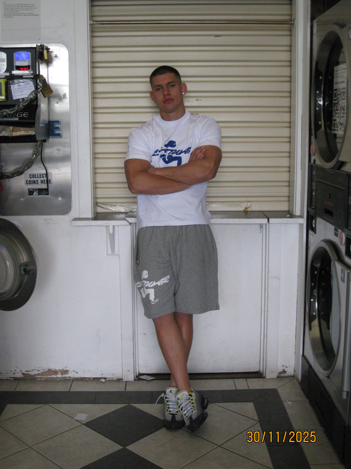 RUNNIN MAN TEE (INVERSE LE MANS BLUE)